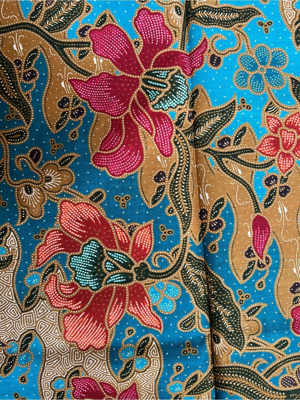 Batik Ratna Dewi Teal Cotton Fabric with Gold Vine Motif 2 meters - Picture 2 of 10